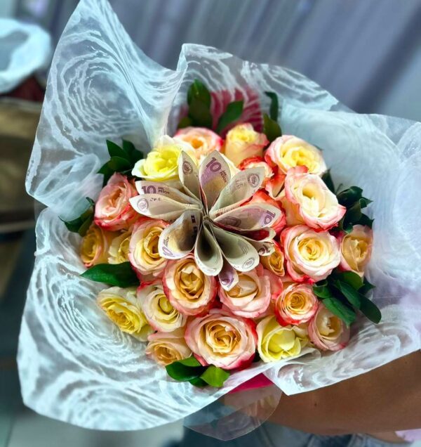 Arreglo Floral con billetes Cali